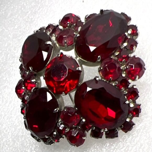 Vintage Red Rhinestone Brooch Pin Domed Prong Set Silver Tone Statement Runway - Picture 12 of 15